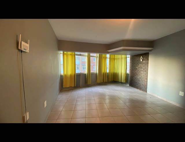 1 BEDROOM FLAT TO LET IN SOUTH BEACH